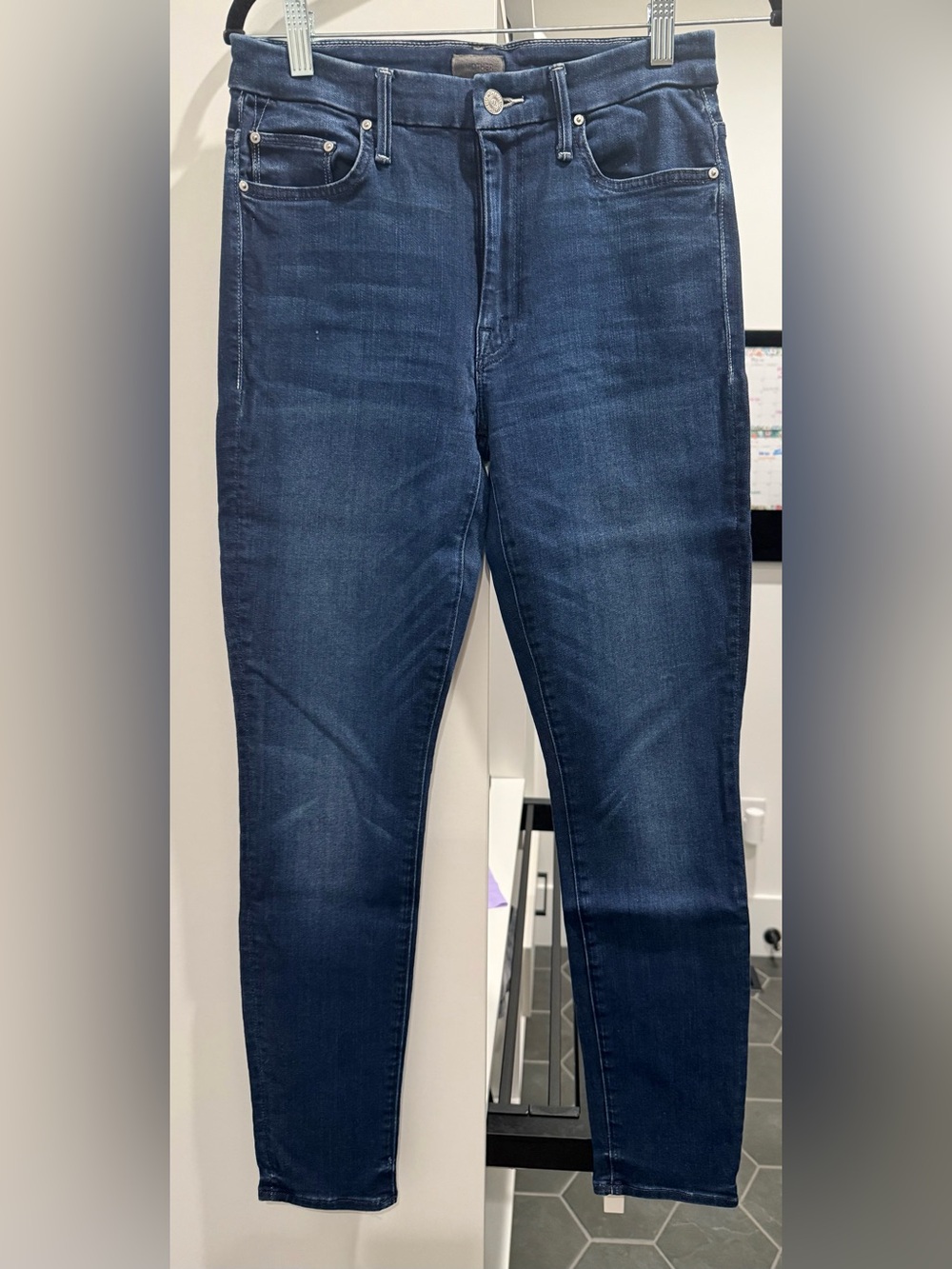 MOTHER Skinny High-Rise Jeans in Dark Indigo